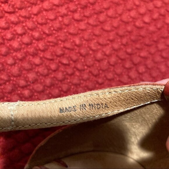 PIKOLINOS Sz 9 Leather Flat Laser  Cut Out Strap Sandals Sz 40 (EU) or 9 US - Picture 5 of 9